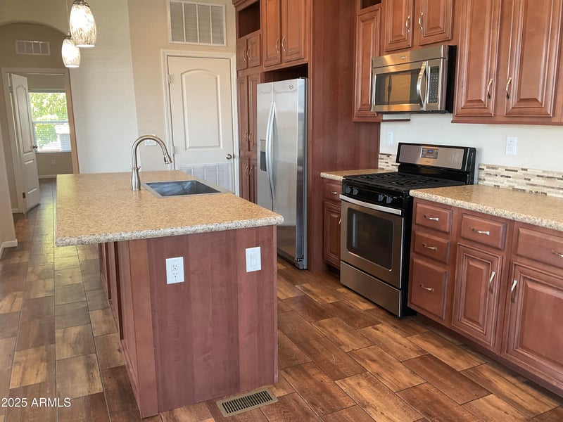 2460 Main St #E3, Mesa, AZ 85213
