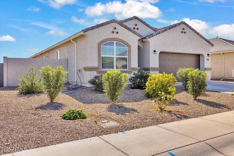 24609 Raymond St, Buckeye, AZ 85326