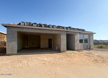 2461 Galloping Horse Dr, San Tan Valley, AZ 85140