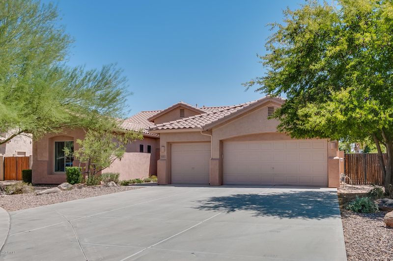 2461 E Indian Wells Pl, Chandler, AZ 85249