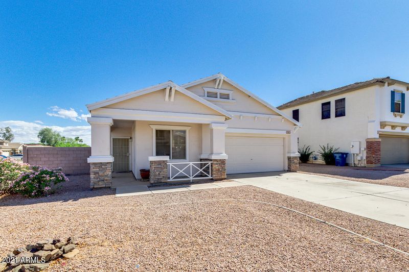 2461 W Hawks Eye Ave, Apache Junction, AZ 85120