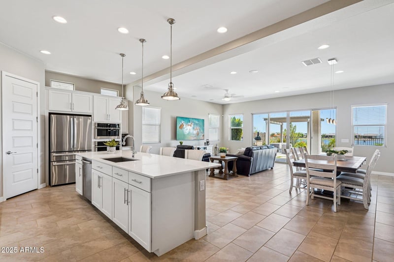 24611 174th Dr, Surprise, AZ 85387