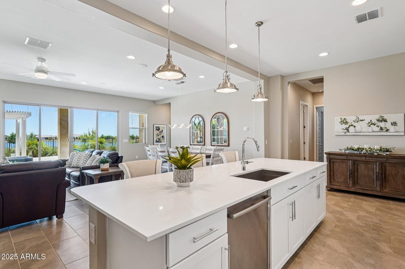 24611 174th Dr, Surprise, AZ 85387