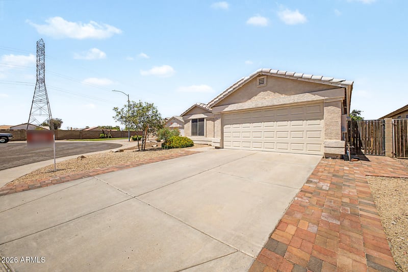 24612 38th Ave, Glendale, AZ 85310