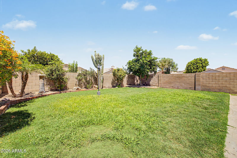 24612 38th Ave, Glendale, AZ 85310