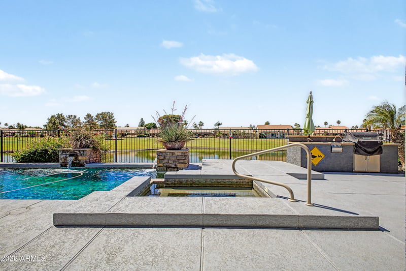 24619 S Lakeway Cir SE, Sun Lakes, AZ 85248