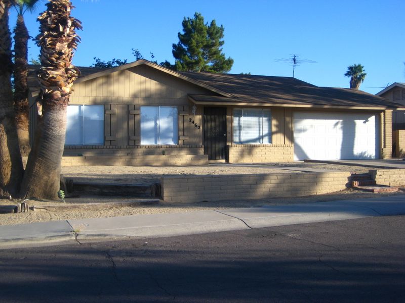 2462 E Michigan Ave, Phoenix, AZ 85032