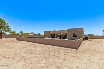 24620 Quails Nest Ln, Wittmann, AZ 85361