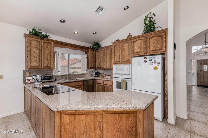 24622 S Stoney Path Dr, Sun Lakes, AZ 85248