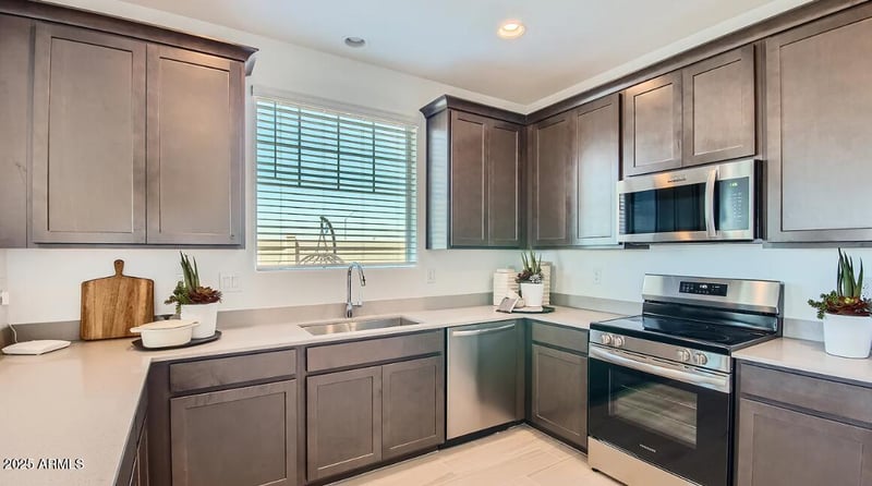 24629 164th Dr, Surprise, AZ 85387