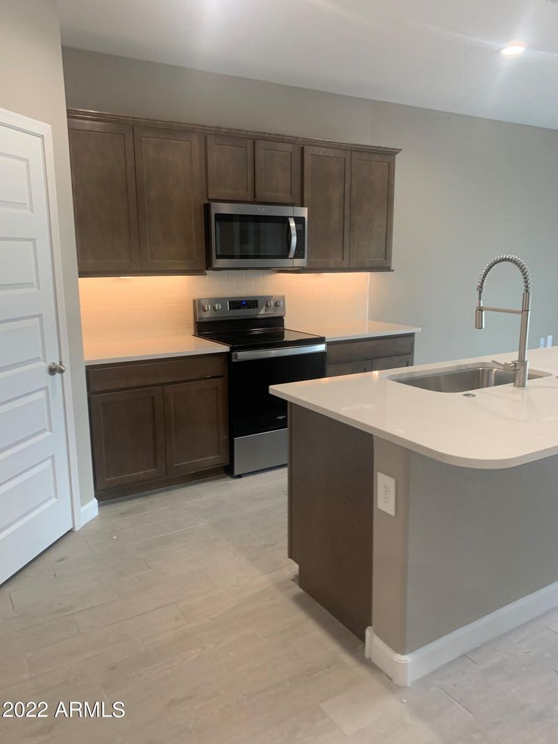 2463 S 241st Dr, Buckeye, AZ 85326