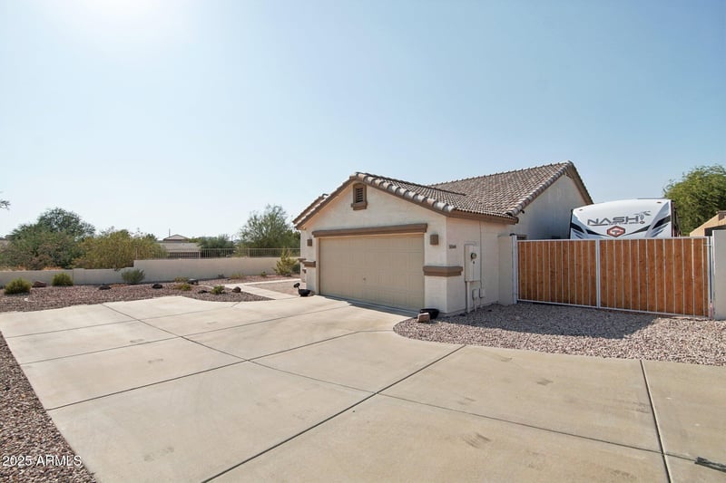 24630 65th Ave, Glendale, AZ 85310