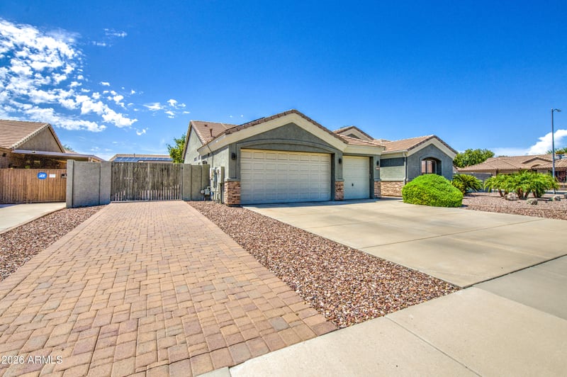 24632 N 46th Ave, Glendale, AZ 85310