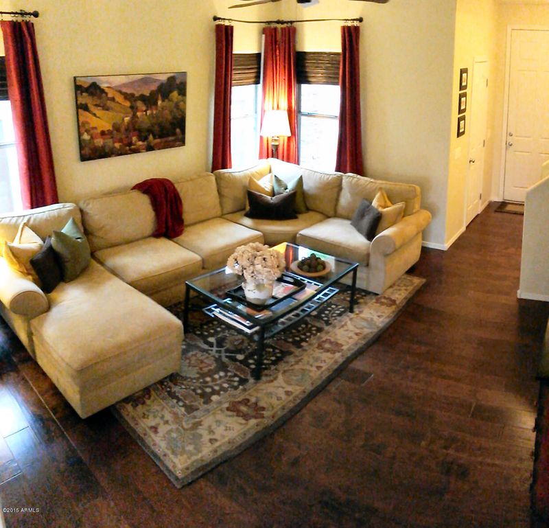 2464 S Sailors Ct, Gilbert, AZ 85295