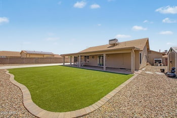 24646 42nd Ln, Glendale, AZ 85310