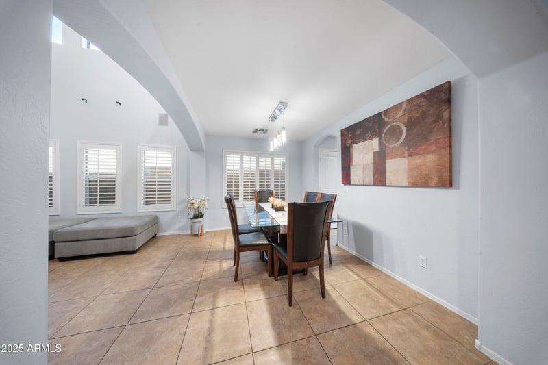 24649 65th Ave, Glendale, AZ 85310