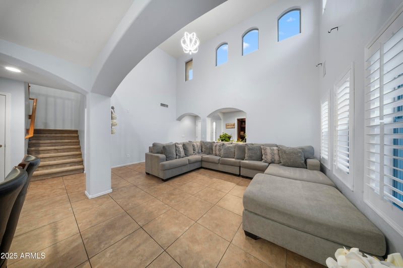 24649 65th Ave, Glendale, AZ 85310
