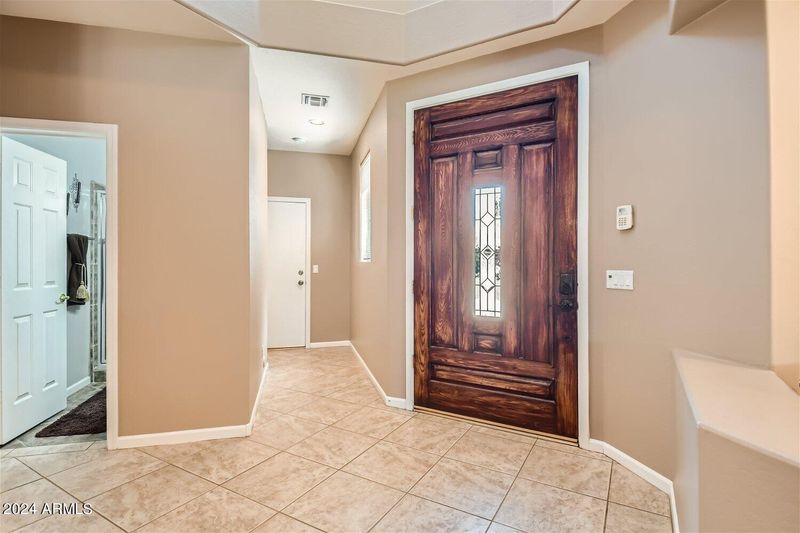 2465 E La Costa Pl, Chandler, AZ 85249