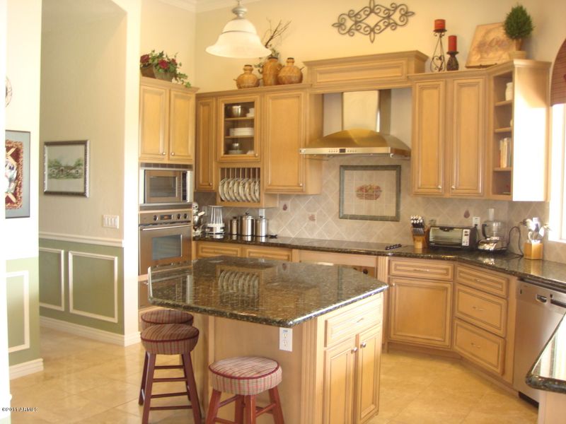 2465 E Park Ct, Gilbert, AZ 85234