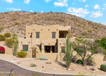 2466 Glenhaven Dr, Phoenix, AZ 85048