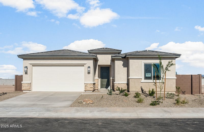 2466 E Stuffed Olive Ave, San Tan Valley, AZ 85140