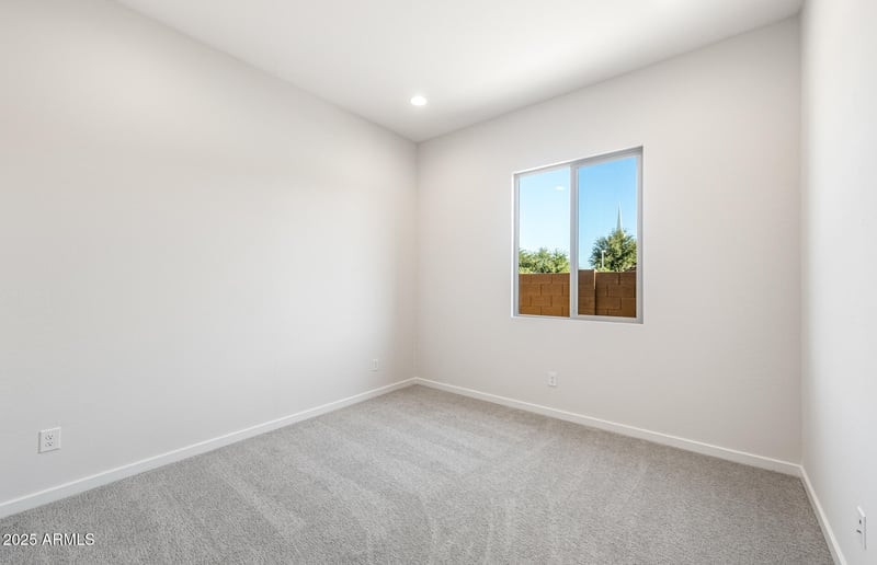 2466 E Stuffed Olive Ave, San Tan Valley, AZ 85140