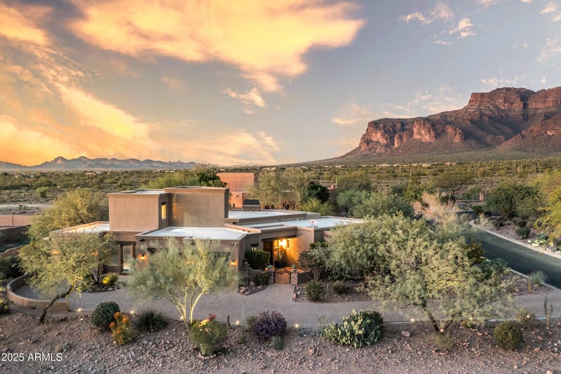 2466 Pinyon Village Dr, Gold Canyon, AZ 85118