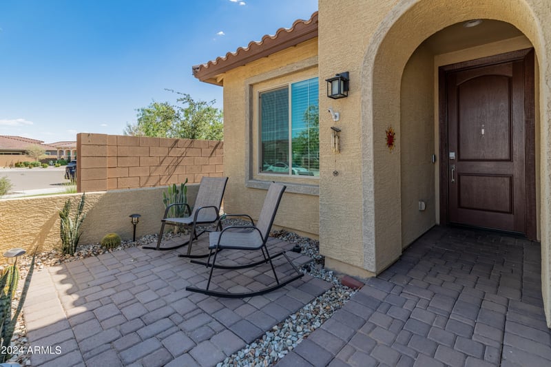 24670 171st Ln, Surprise, AZ 85387