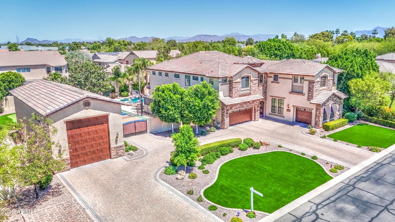2468 E Amber Ct, Gilbert, AZ 85296