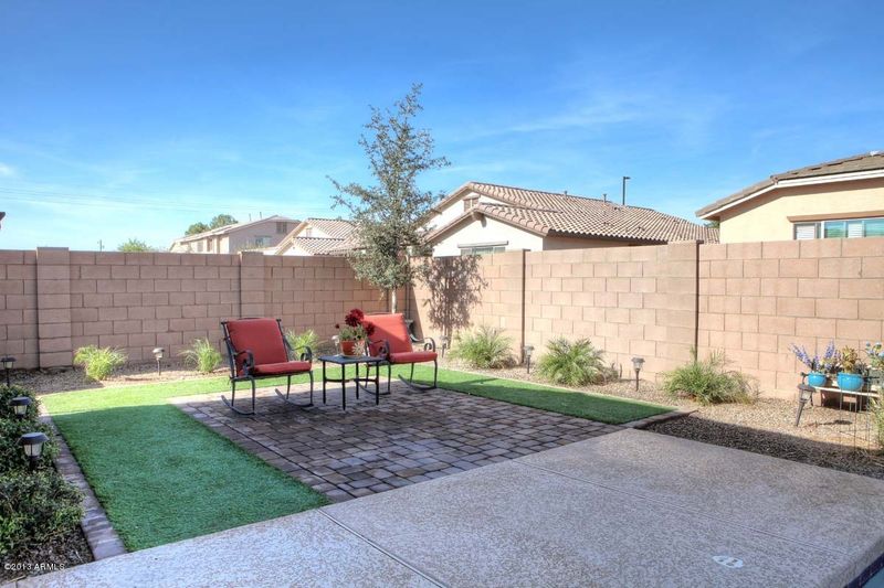 2468 E Narrowleaf Dr, Gilbert, AZ 85298