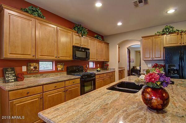 2468 E Parkview Dr, Gilbert, AZ 85295