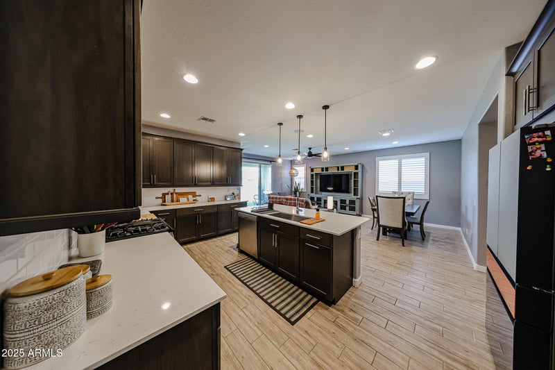 24681 171st Ln, Surprise, AZ 85387