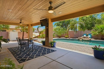 2469 Hayden Peak Dr, San Tan Valley, AZ 85144
