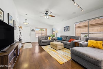 247 N Port Dr, Gilbert, AZ 85233