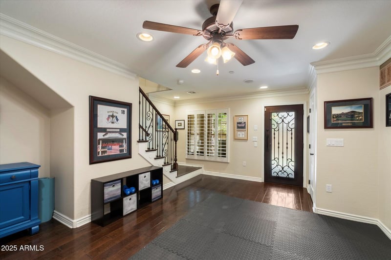 2470 Roma Ave, Phoenix, AZ 85016