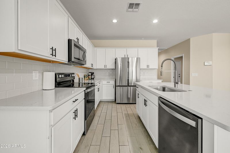 2470 S 242nd Ln, Buckeye, AZ 85326
