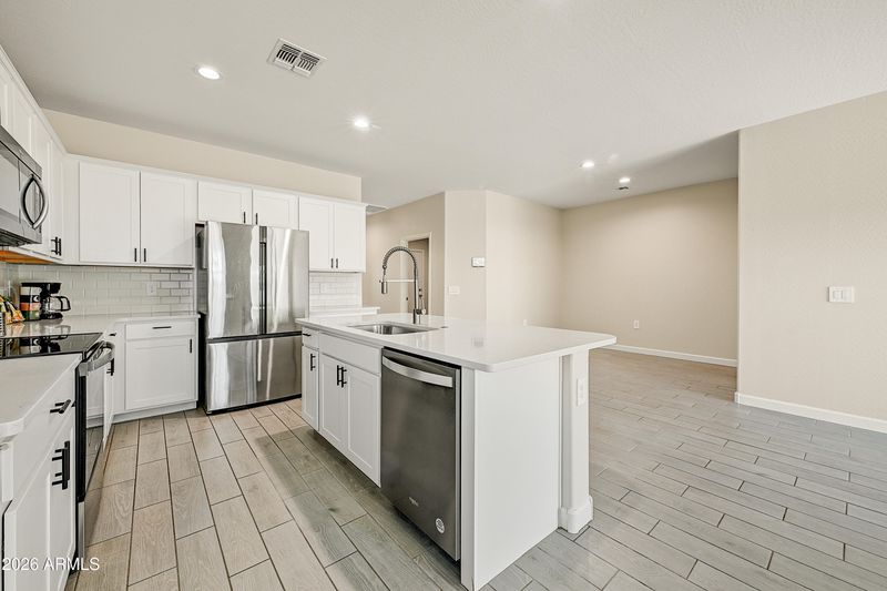 2470 S 242nd Ln, Buckeye, AZ 85326