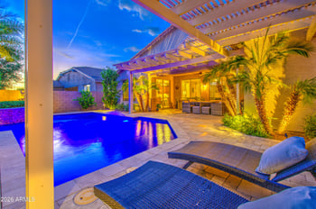 2471 E Crescent Way, Gilbert, AZ 85298