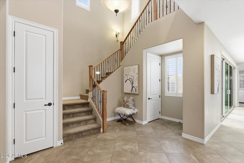 2471 Penedes Dr, Gilbert, AZ 85298