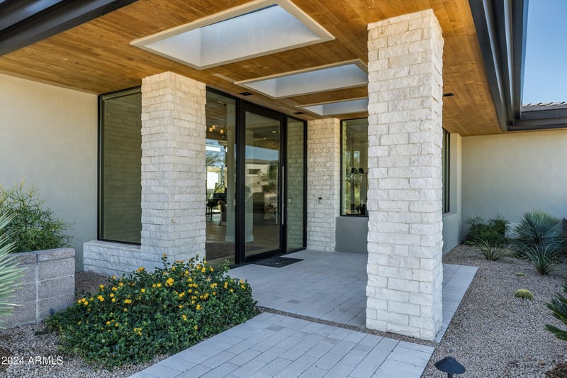 24715 N 90th Way, Scottsdale, AZ 85255