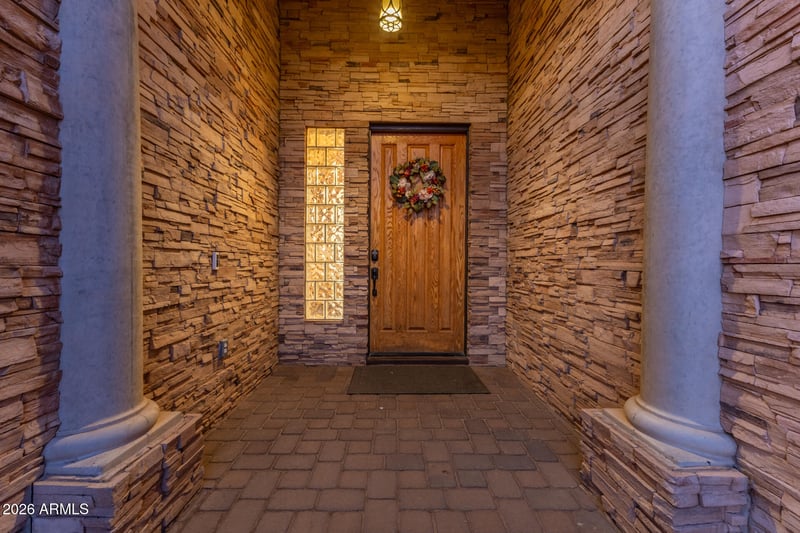 24716 S 140th St, Chandler, AZ 85249