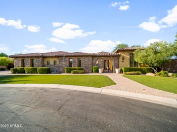 2472 E Robin Ct, Gilbert, AZ 85296