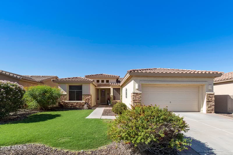 24722 Golfview Dr, Sun Lakes, AZ 85248