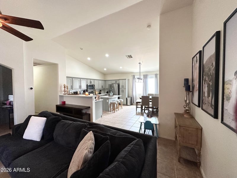 24725 Dove Trl, Buckeye, AZ 85326