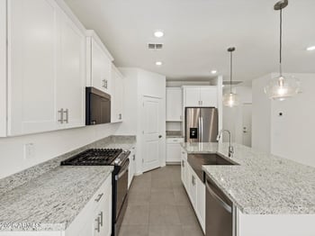 2473 Enantio Rd, San Tan Valley, AZ 85143