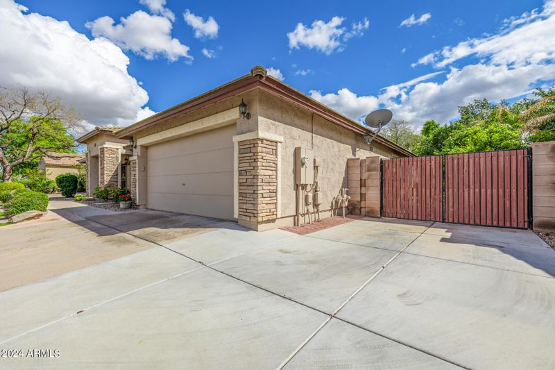 2473 E Tulsa St, Gilbert, AZ 85295