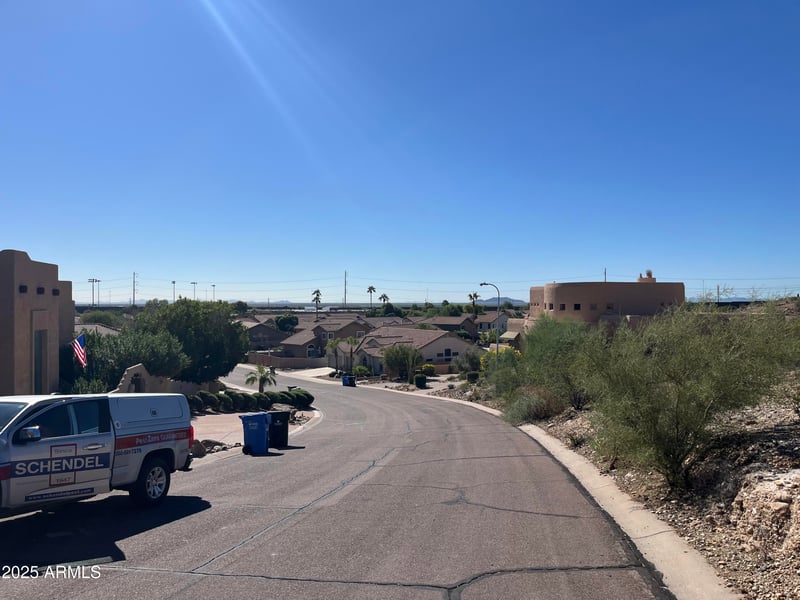 2473 Glenhaven Dr #9, Phoenix, AZ 85048