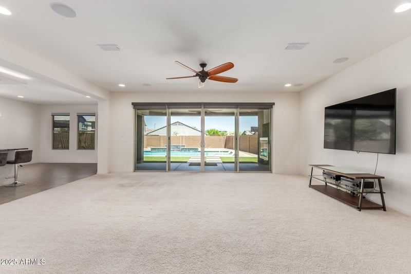 24733 96th Ln, Peoria, AZ 85383