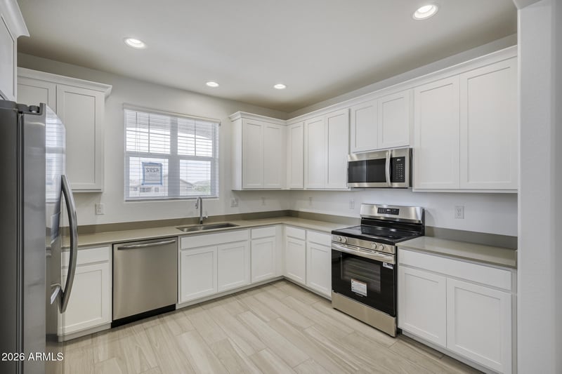 24735 164th Dr, Surprise, AZ 85387