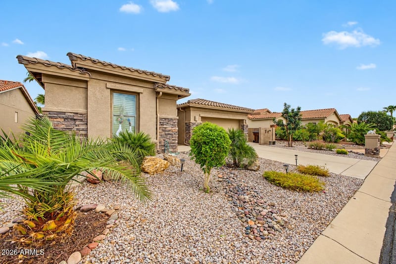 24737 S Golfview Dr, Sun Lakes, AZ 85248